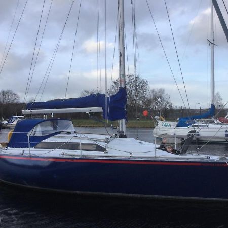 Hotel Yacht Highwayman South Kessock Exteriér fotografie